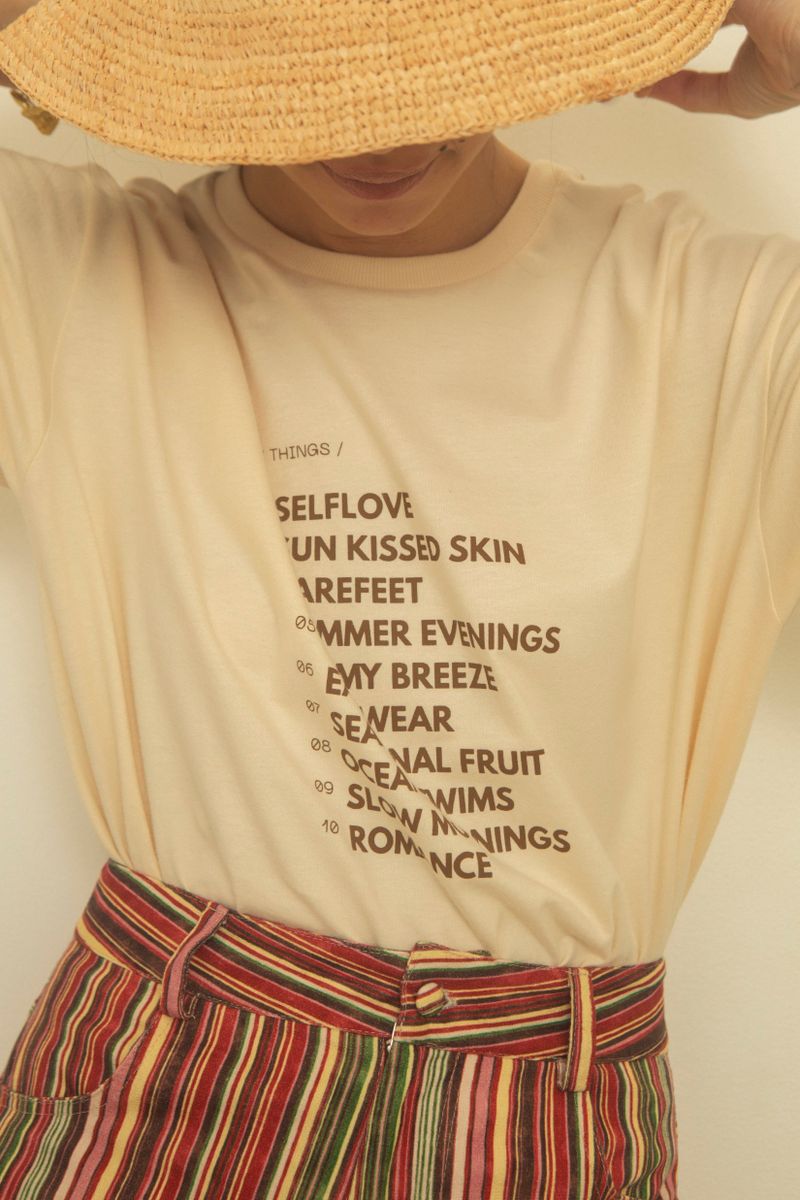camiseta happy things