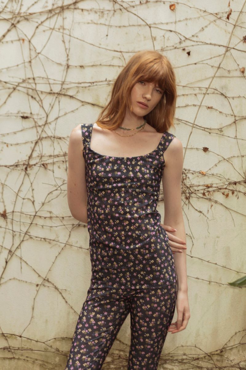 blusa bosque colorida