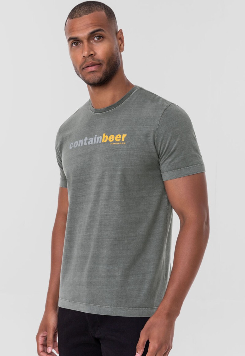 Camiseta masculina malha estonada com estampa Hangar 33 | Cinza