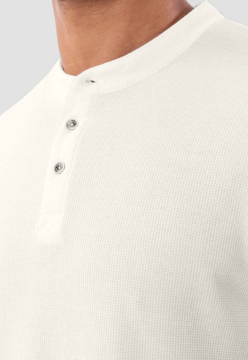 Camiseta masculina gola padre Hangar 33 | Off White