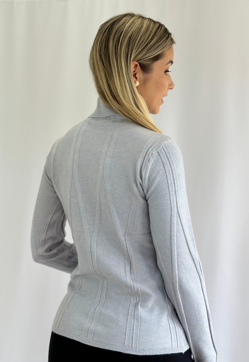 Blusa tricot frente trabalhada alto relevo Facinelli | Cinza 