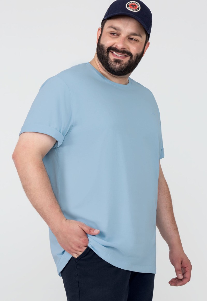 Camiseta masculina básica manga curta plus size Hangar 33 | Azul Bebê