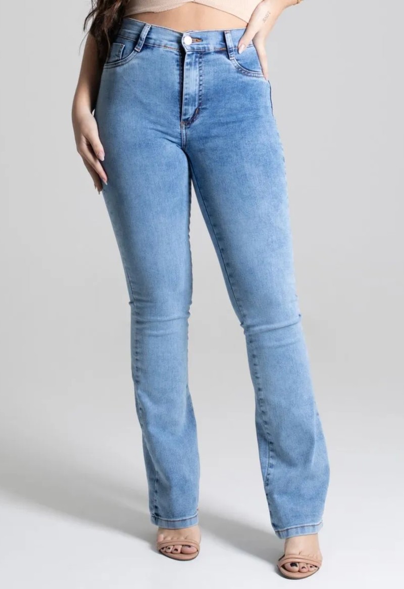 Calça feminina jeans boot cut Sawary | Azul Médio