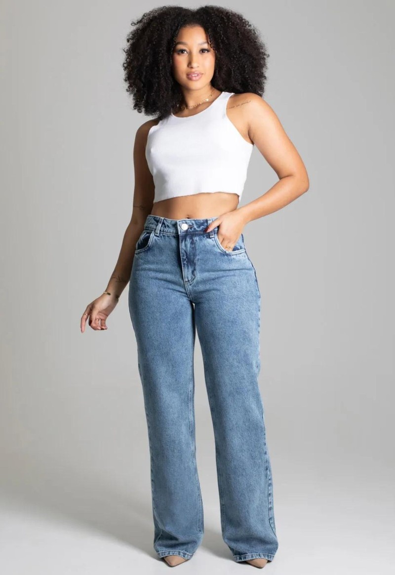 Calça feminina jeans reta Sawary | Jeans Estonado