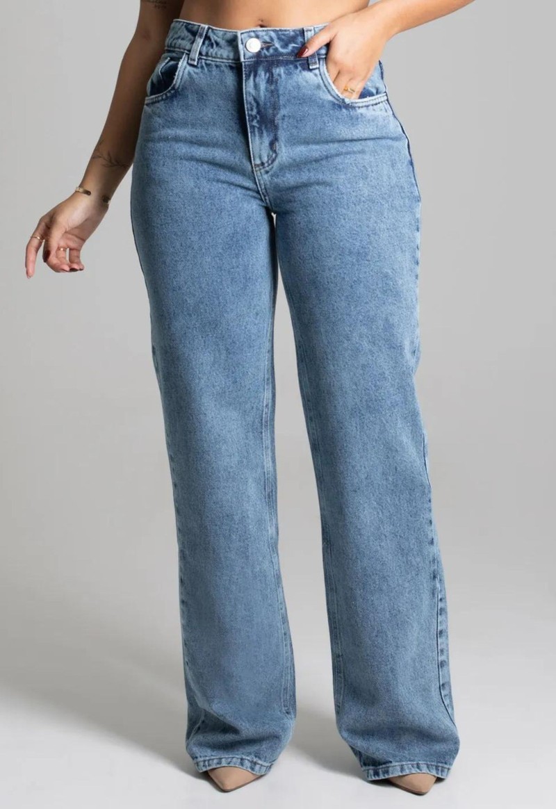 Calça feminina jeans reta Sawary | Jeans Estonado