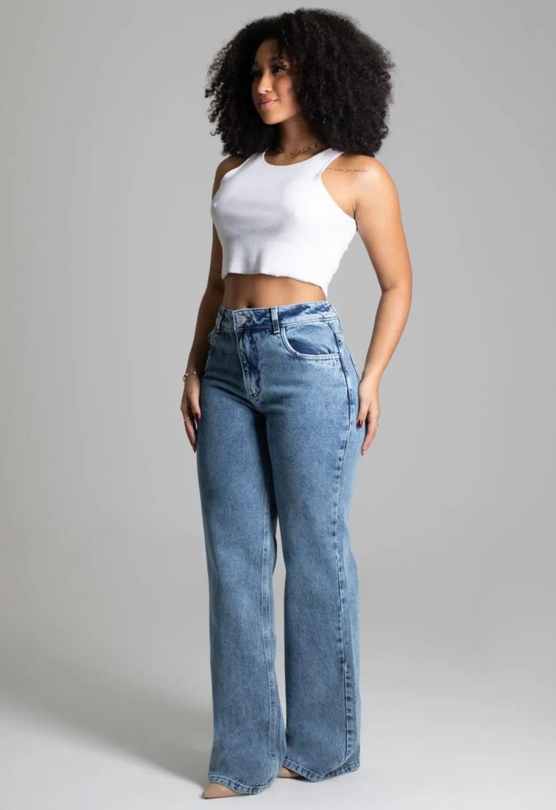 Calça feminina jeans reta Sawary | Jeans Estonado