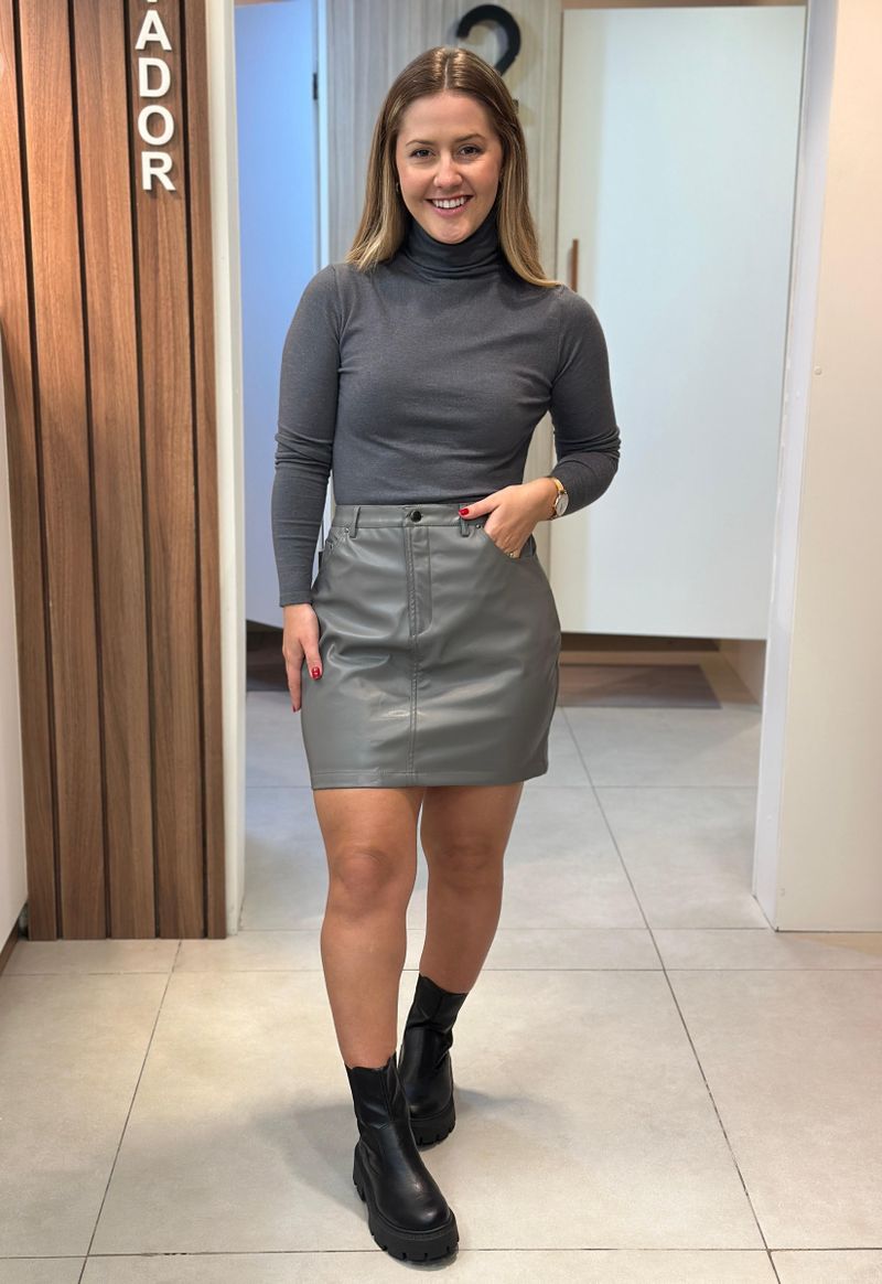 Saia curta PU The Style Box | Cinza 