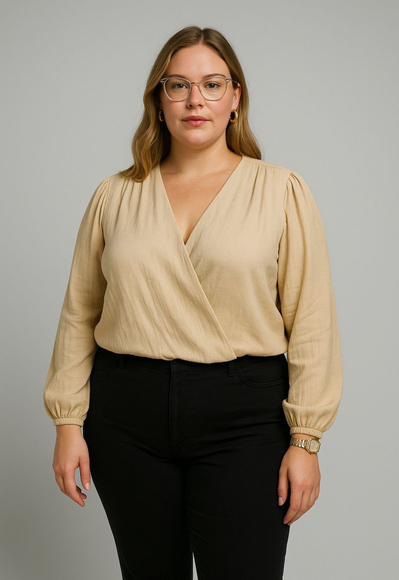 Blusa transpassada Joanita | Bege