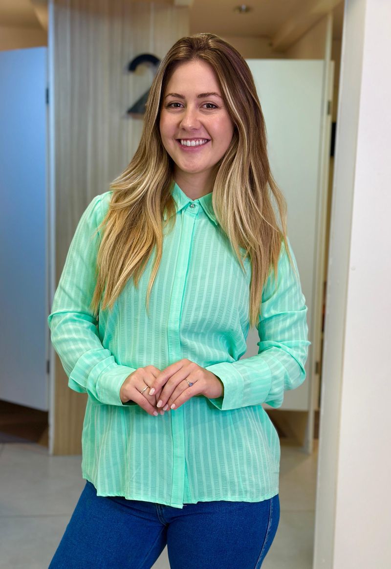 Camisa Kalyssa botão strass Aishty | Verde Água