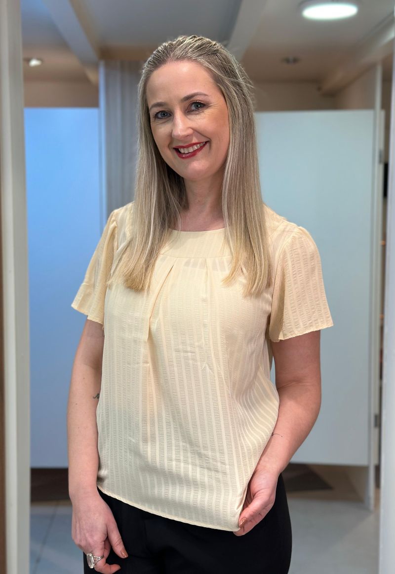 Blusa manga curta Eduarda Aishty | Bege