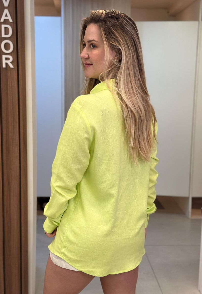 Camisa feminina linho confort Max Denim | Verde Lima