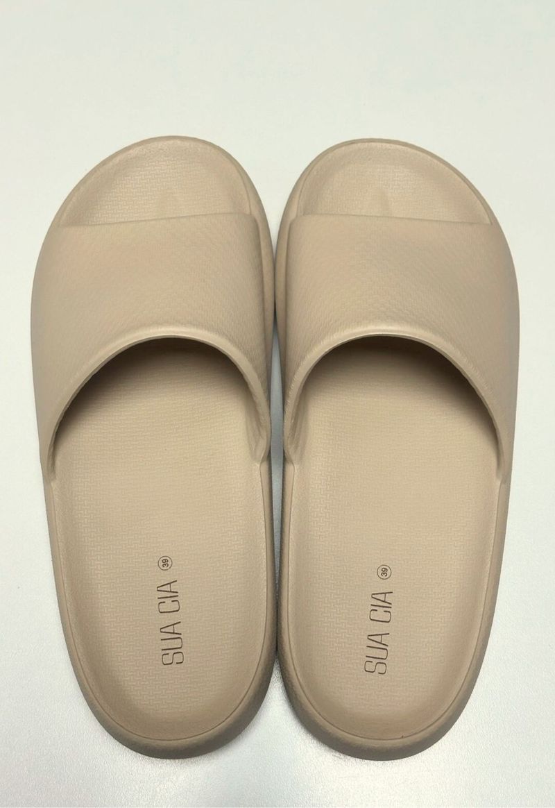 Chinelo slide Sua Cia | Areia