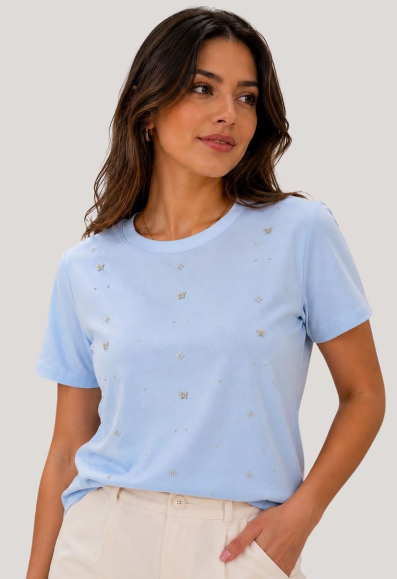T-shirt com pedrarias Ailiyi | azul bebê
