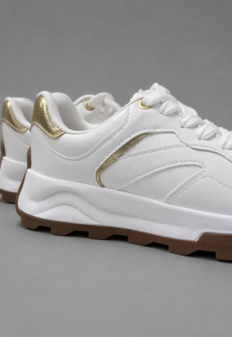 tênis chunky plataforma Beira rio | branco e dourado 