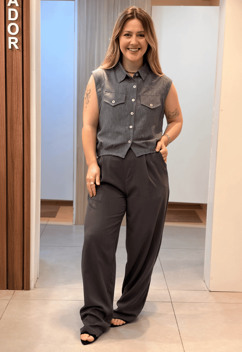 Camisa sem manga com bolsos frontais 210253 Facinelli | grafite