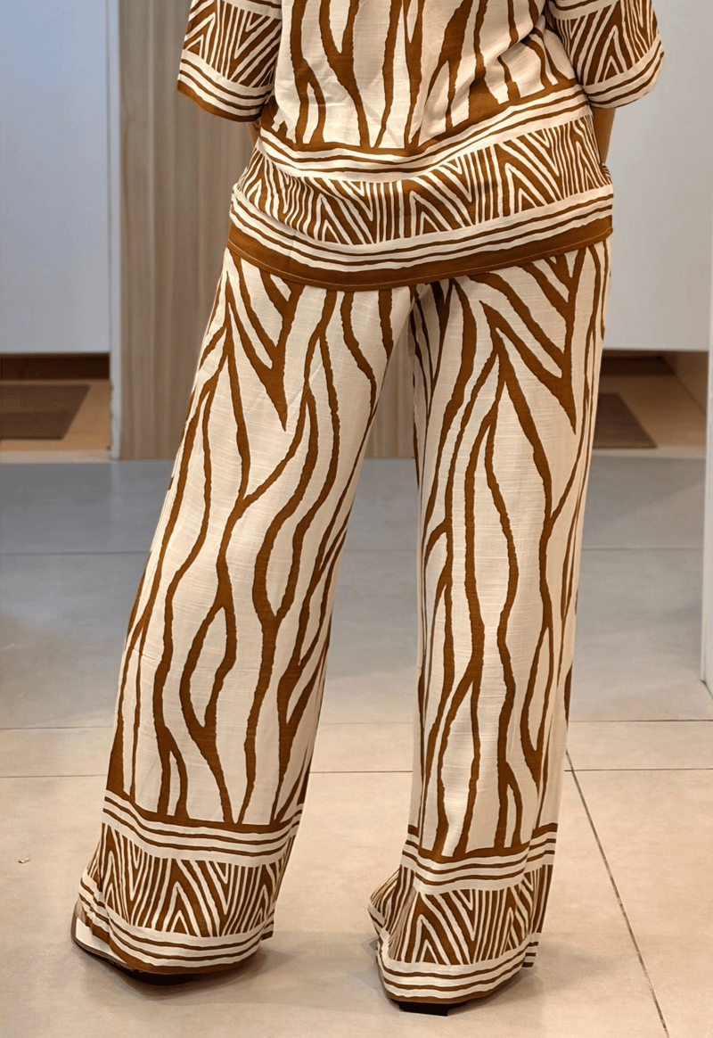 Calça pantalona zebra 290120 Facinelli | caramelo