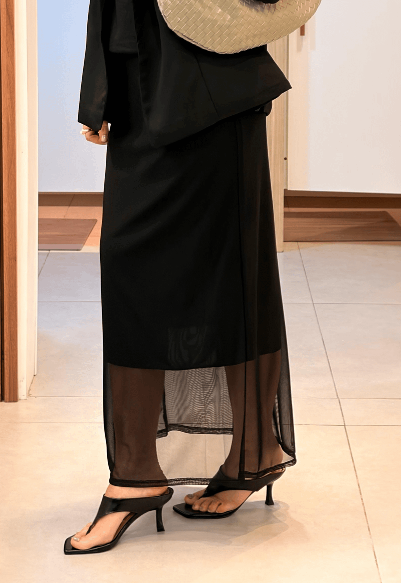 Saia Tule Reta Midi Divina | Preto