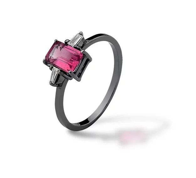 Anel Turmalina Rosa Diamantes Ouro Negro