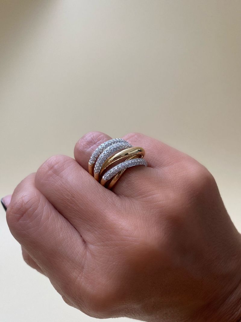 Anel 3 Aros de Diamante Ouro Amarelo.