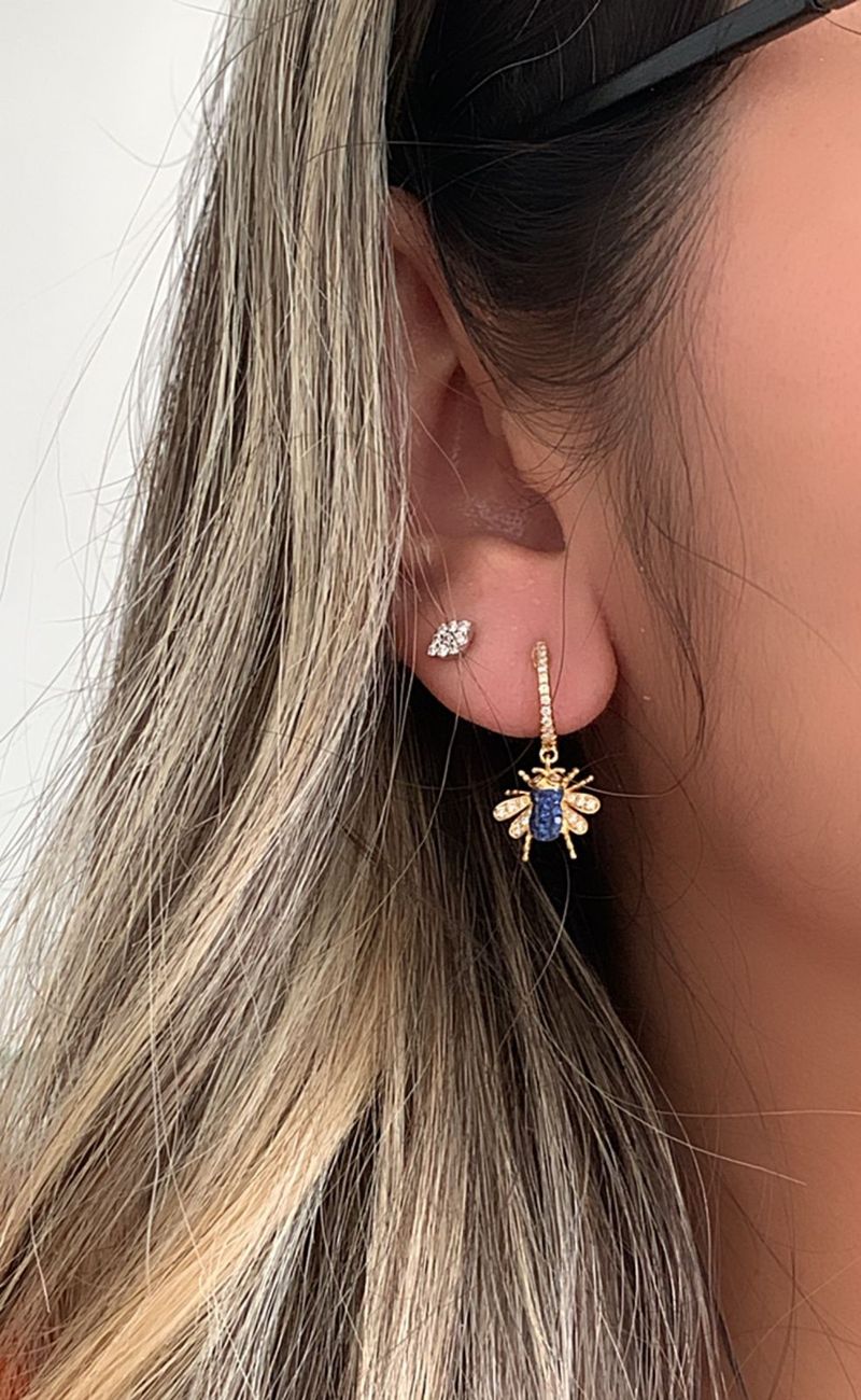 Brinco Argola de Diamante e Abelha de Safira Azul
