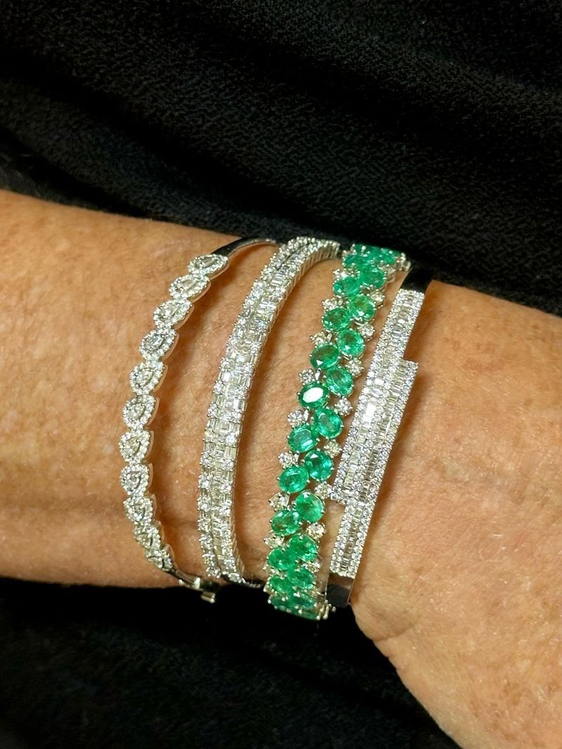 Pulseira Esmeralda e Diamante Ouro Amarelo