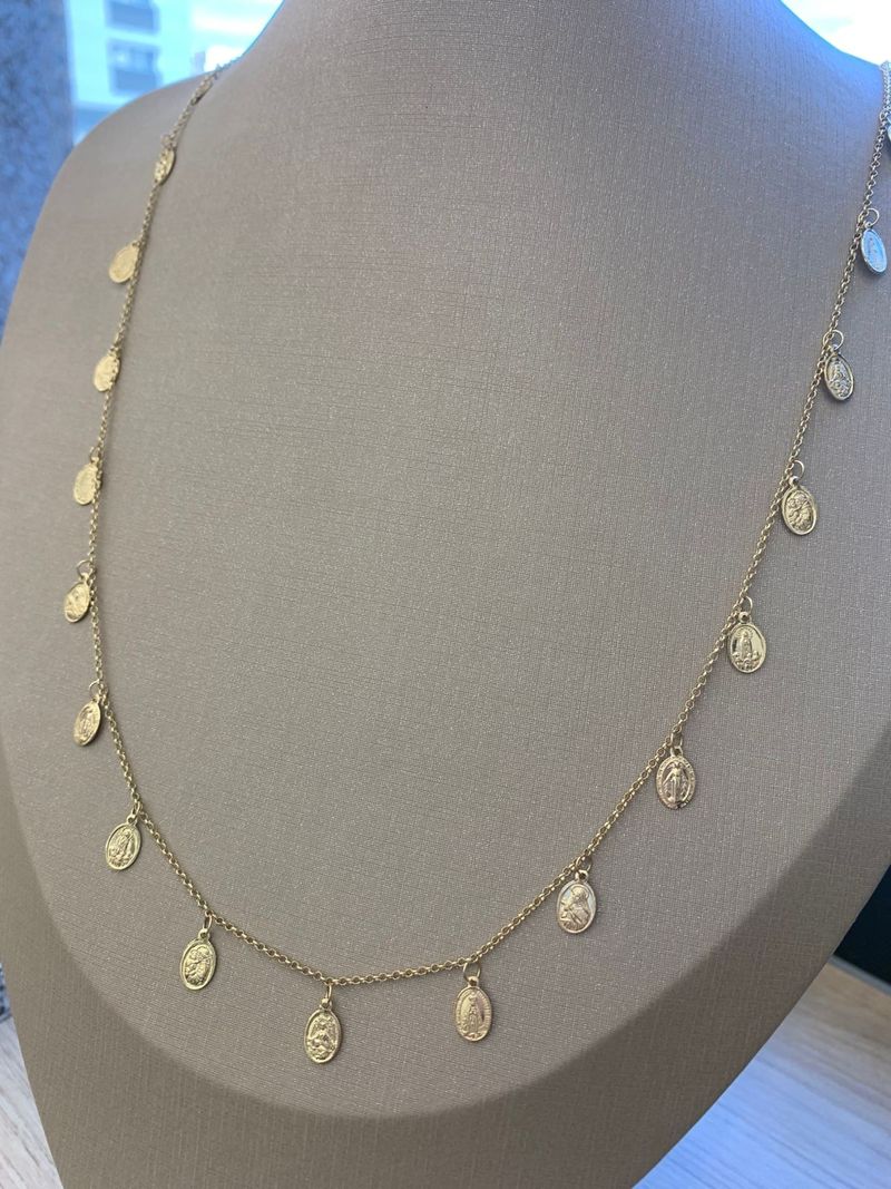 Colar 28 Medalhas Santas Milagrosas Ouro Amarelo.