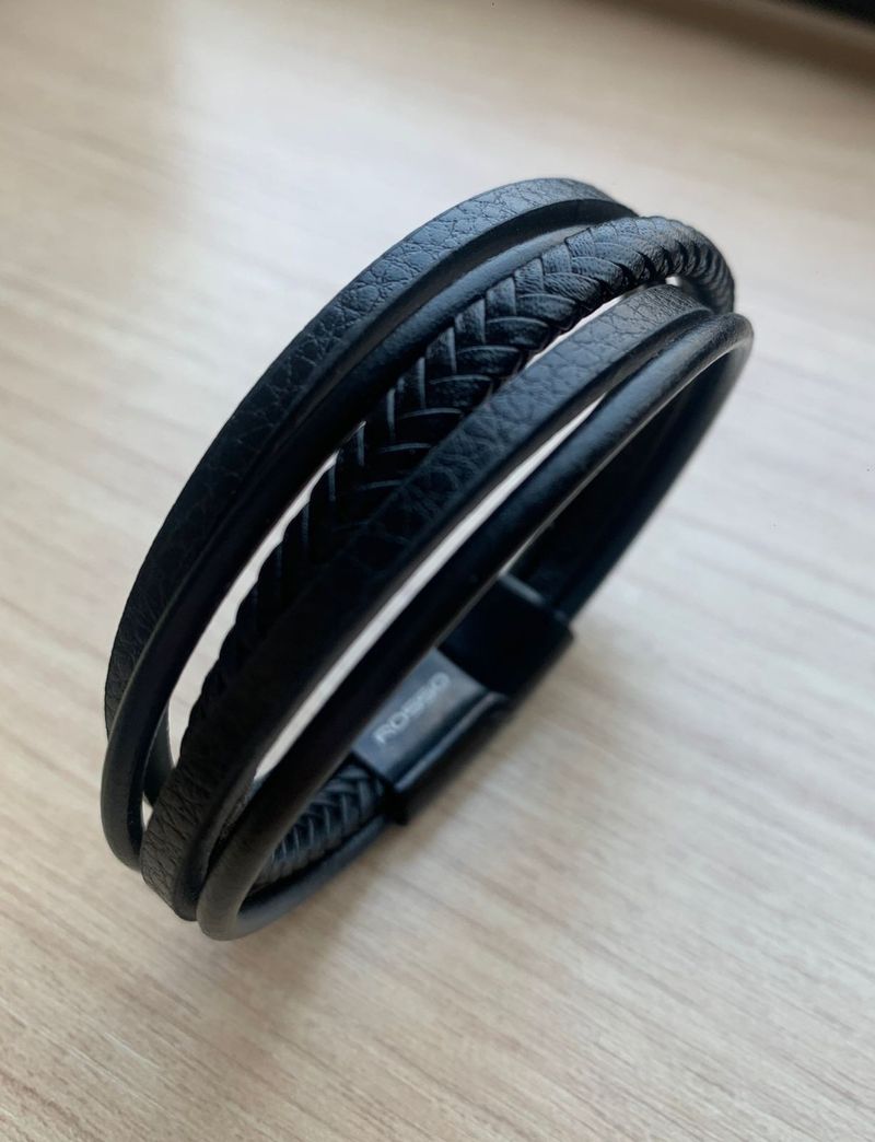 Bracelete Masculino Couro Preto 5 Voltas