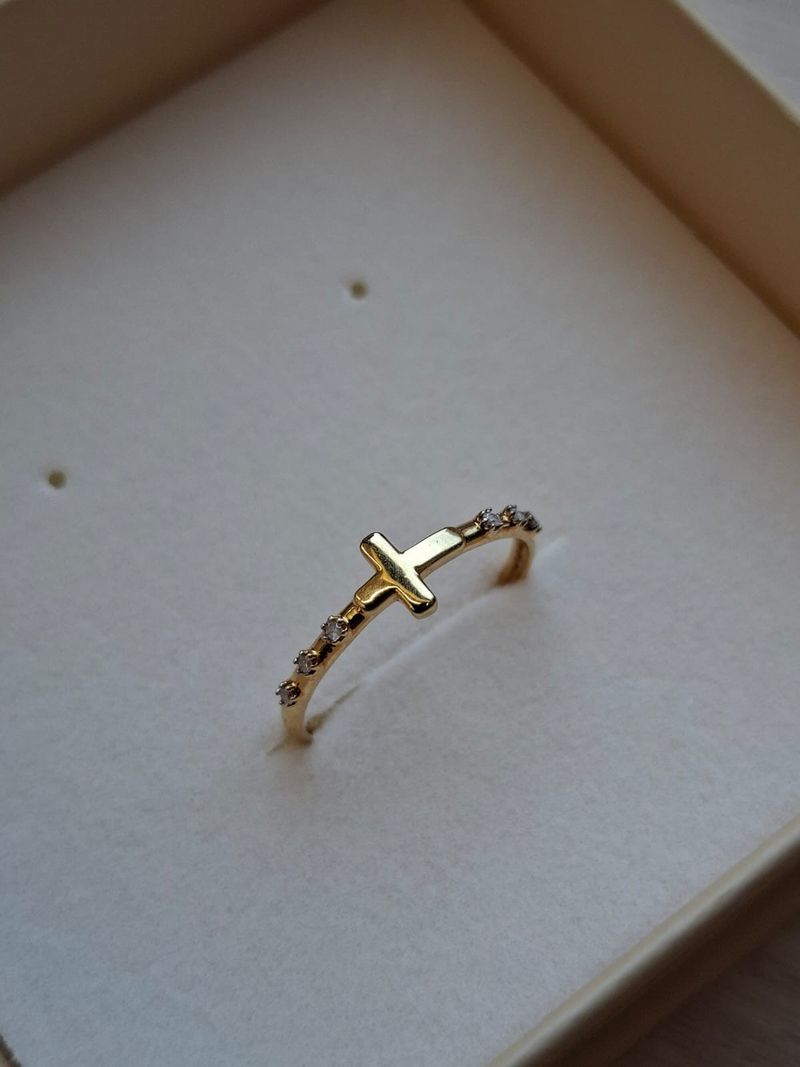Anel Cruz Diamante Ouro Amarelo