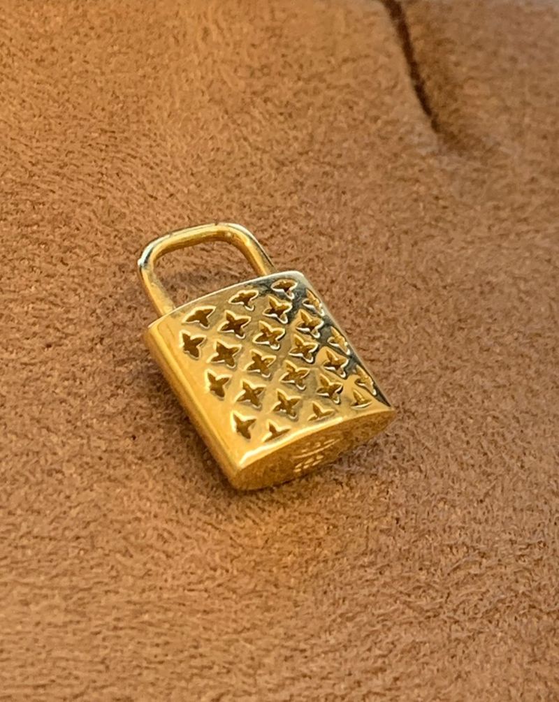 Pingente Cadeado Ouro Amarelo
