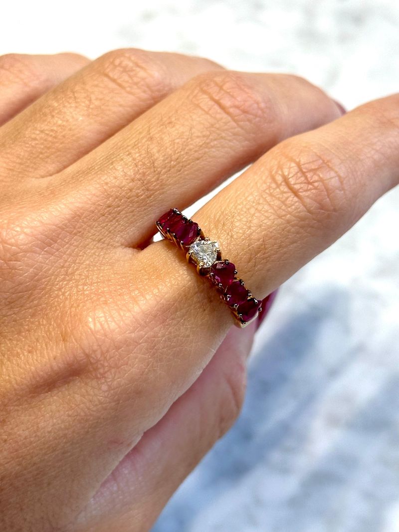 Anel Rubi Coração Diamantes Ouro Amarelo