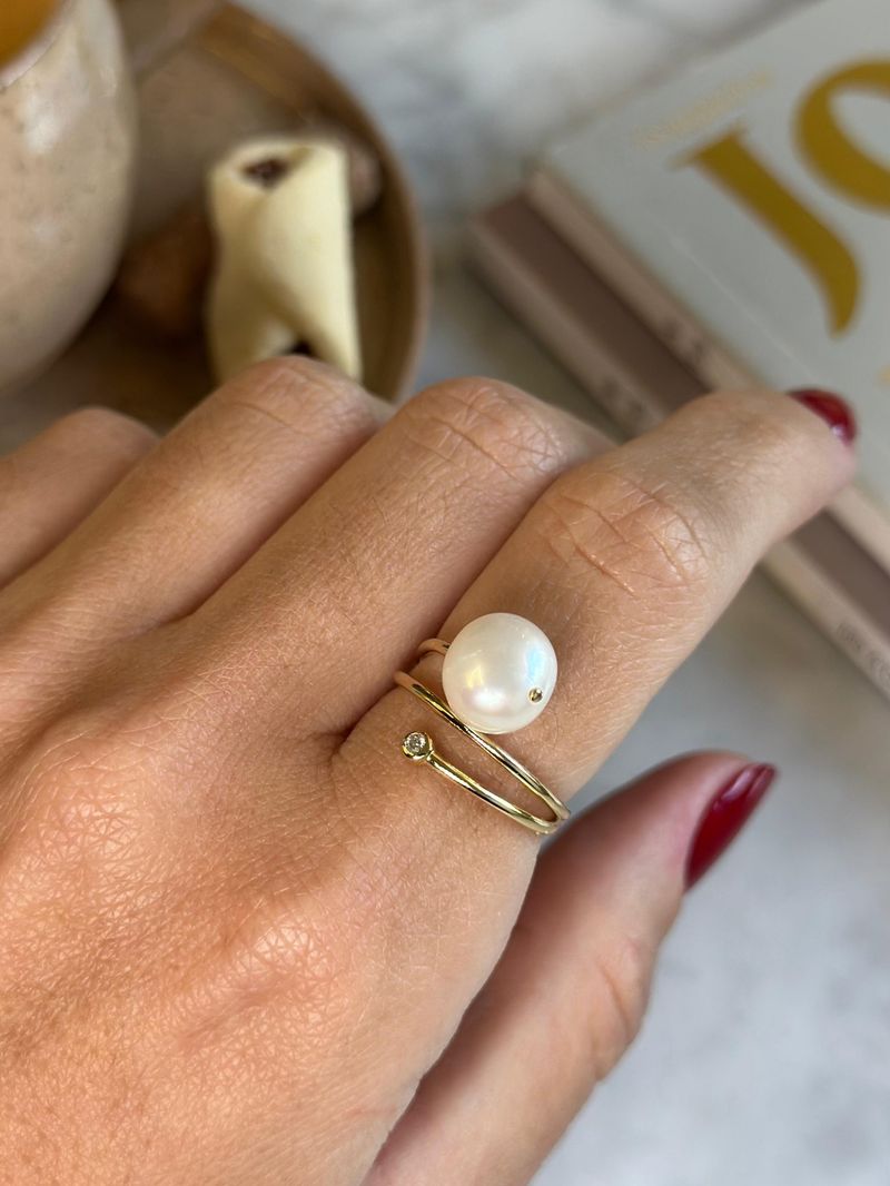 Anel Aro Triplo Pérola e Diamante Ouro Amarelo