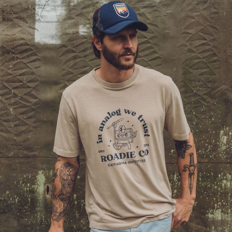 T-Shirt Tinturada Analog