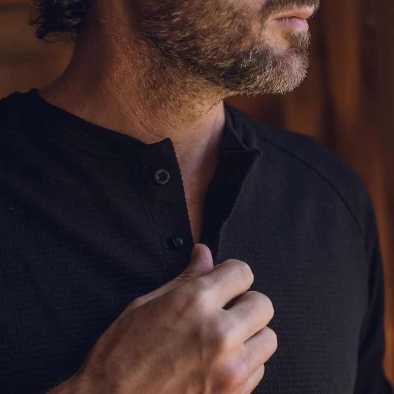 Camiseta Henley Texture 