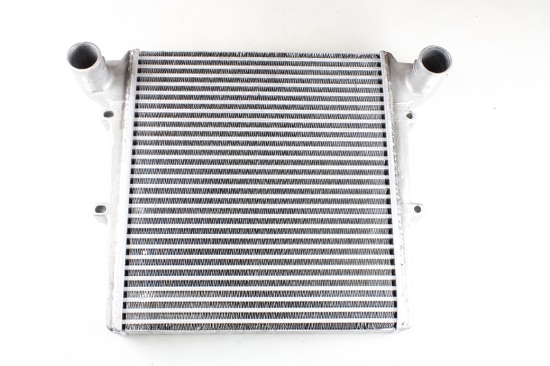 INTERCOOLER FORD CARGO 816 4.5 2012/2019 - MAHLE METAL LEVE