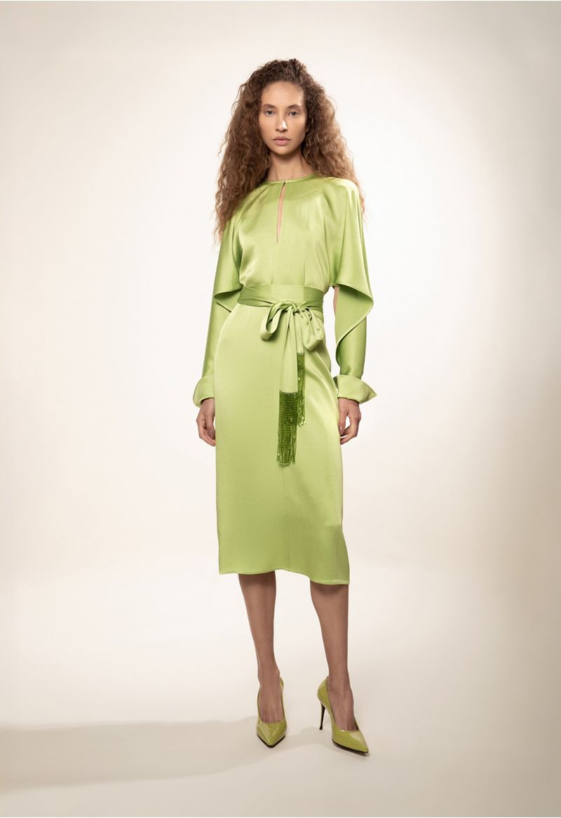 Vestido Midi com Abertura 
