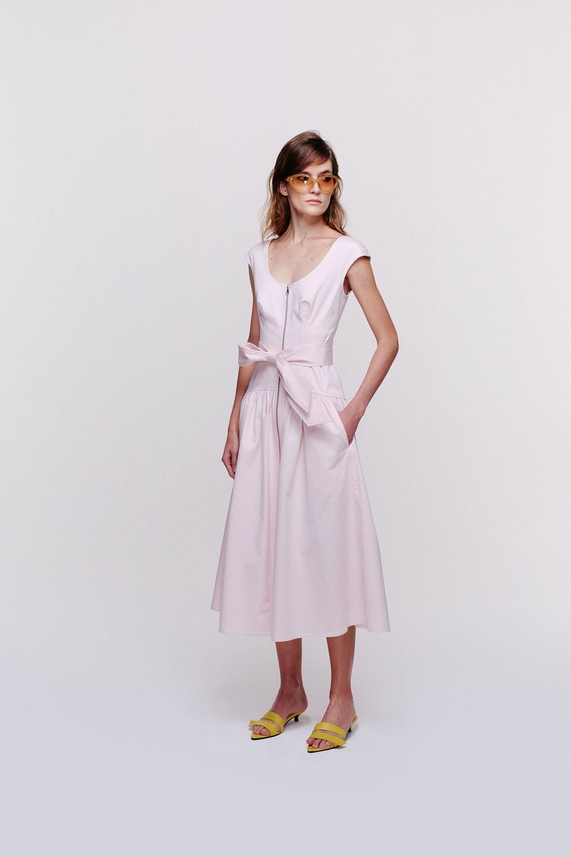 Vestido sem Manga Detalhe Cintura 