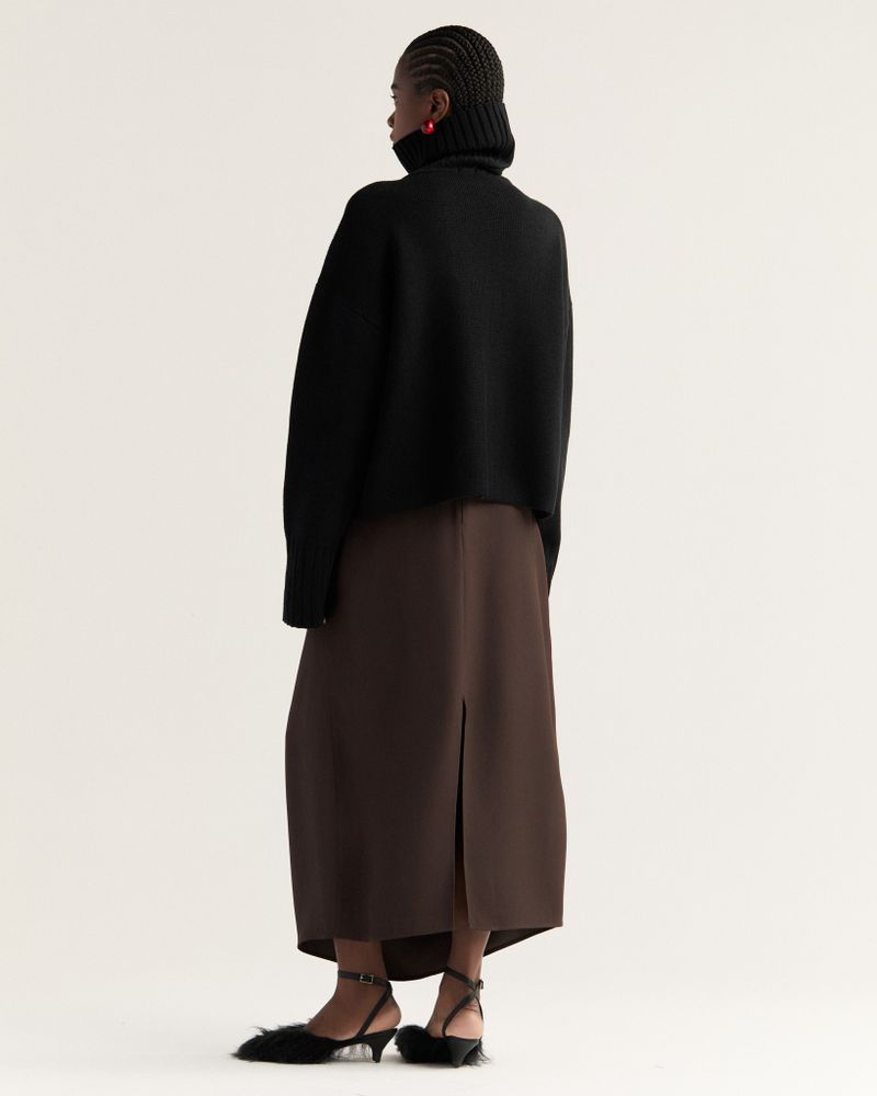 Blusão Tricot Aetherna Preto