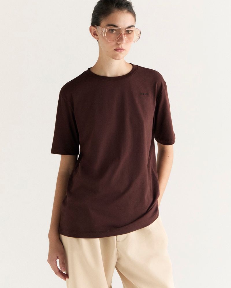 Camiseta Rocio Bordada Marrom