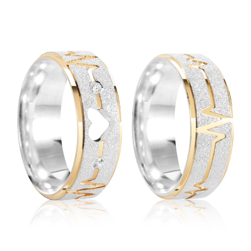 Par Aliança Prata  Reta Semi Anatômica  Dourado Coração  Friso  7mm  801295/801296