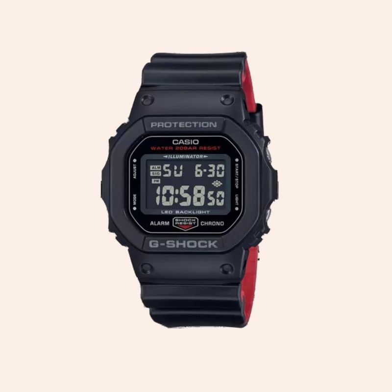 Relógio Casio G-shock Preto e Vermelho Digital DW-5600UHR-1DR