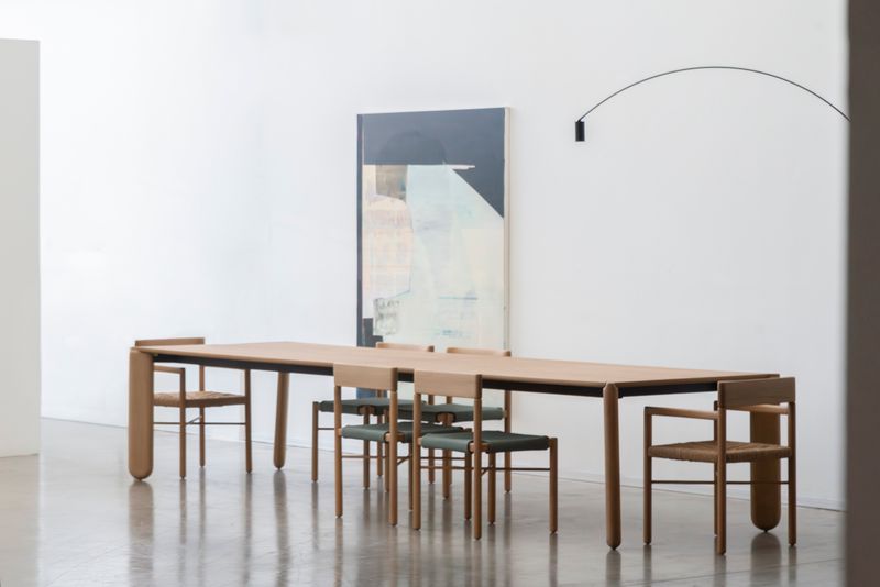 MESA DE JANTAR OLIVIA