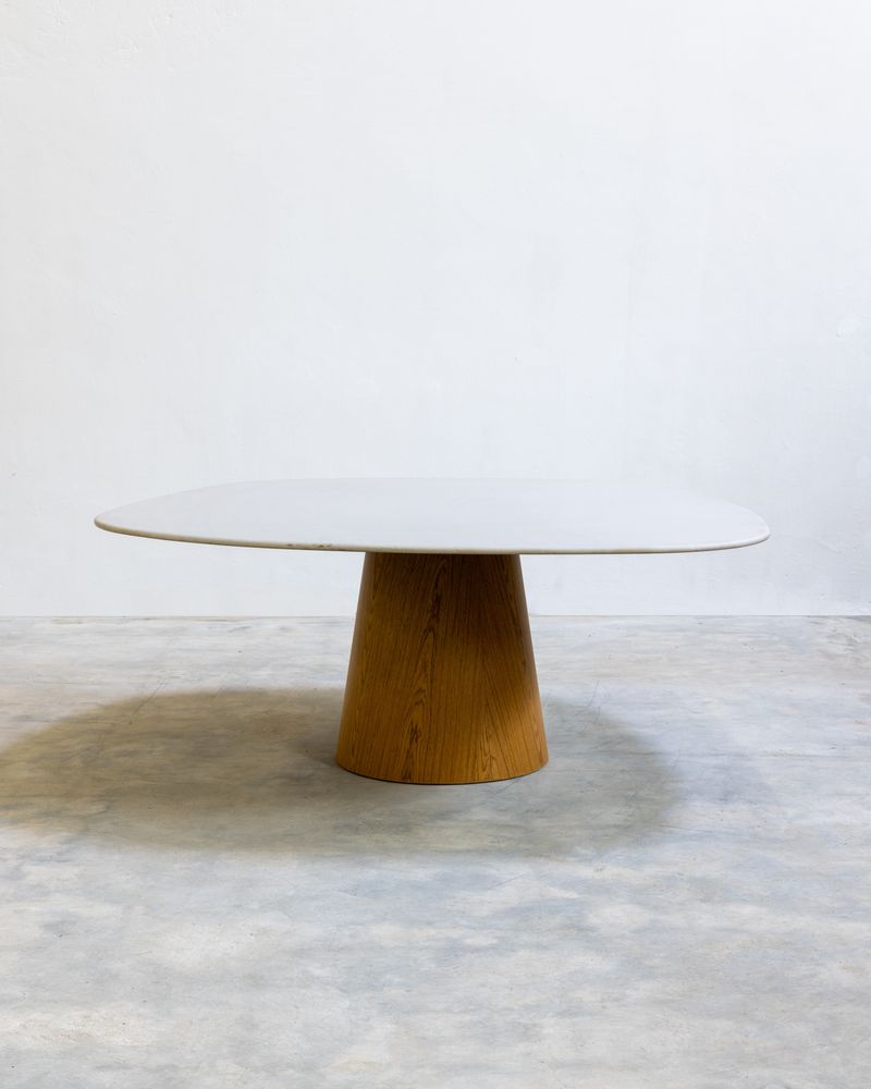 MESA DE JANTAR CONCRETE DISFORME