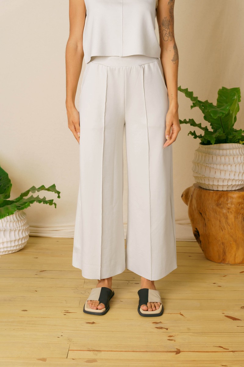 CALÇA RETA NERVURA VISCOSE ELASTANO - OFFWHITE