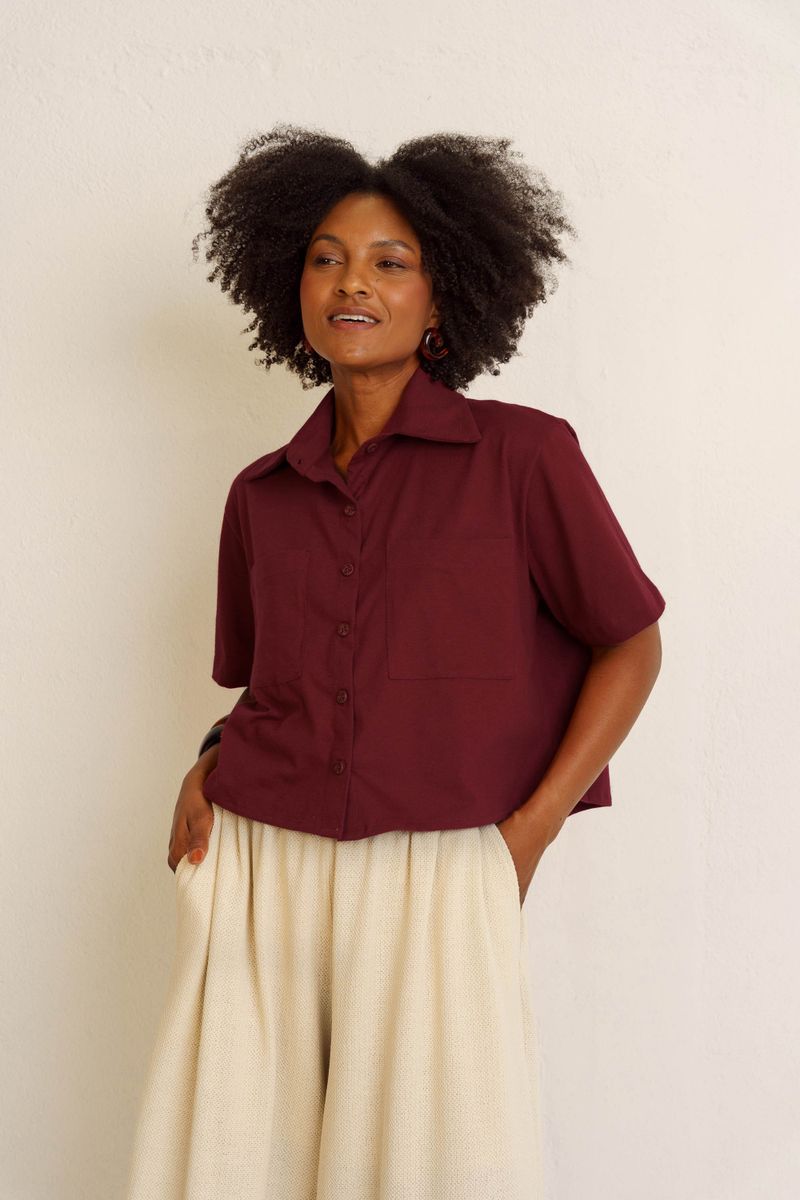 CAMISA CROPPED MANGA CURTA - BORDO