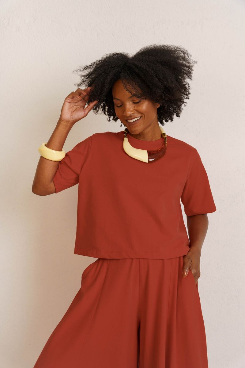 TSHIRT CROPPED ESSENCIAL - CORAL