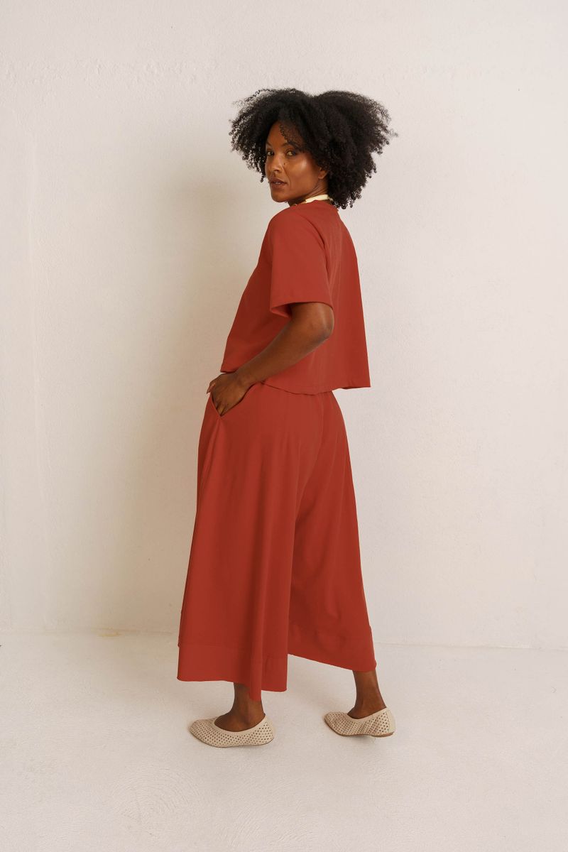 TSHIRT CROPPED ESSENCIAL - CORAL