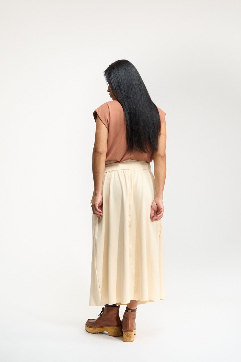 SAIA PREGAS MIDI COM POCHETE - CREME
