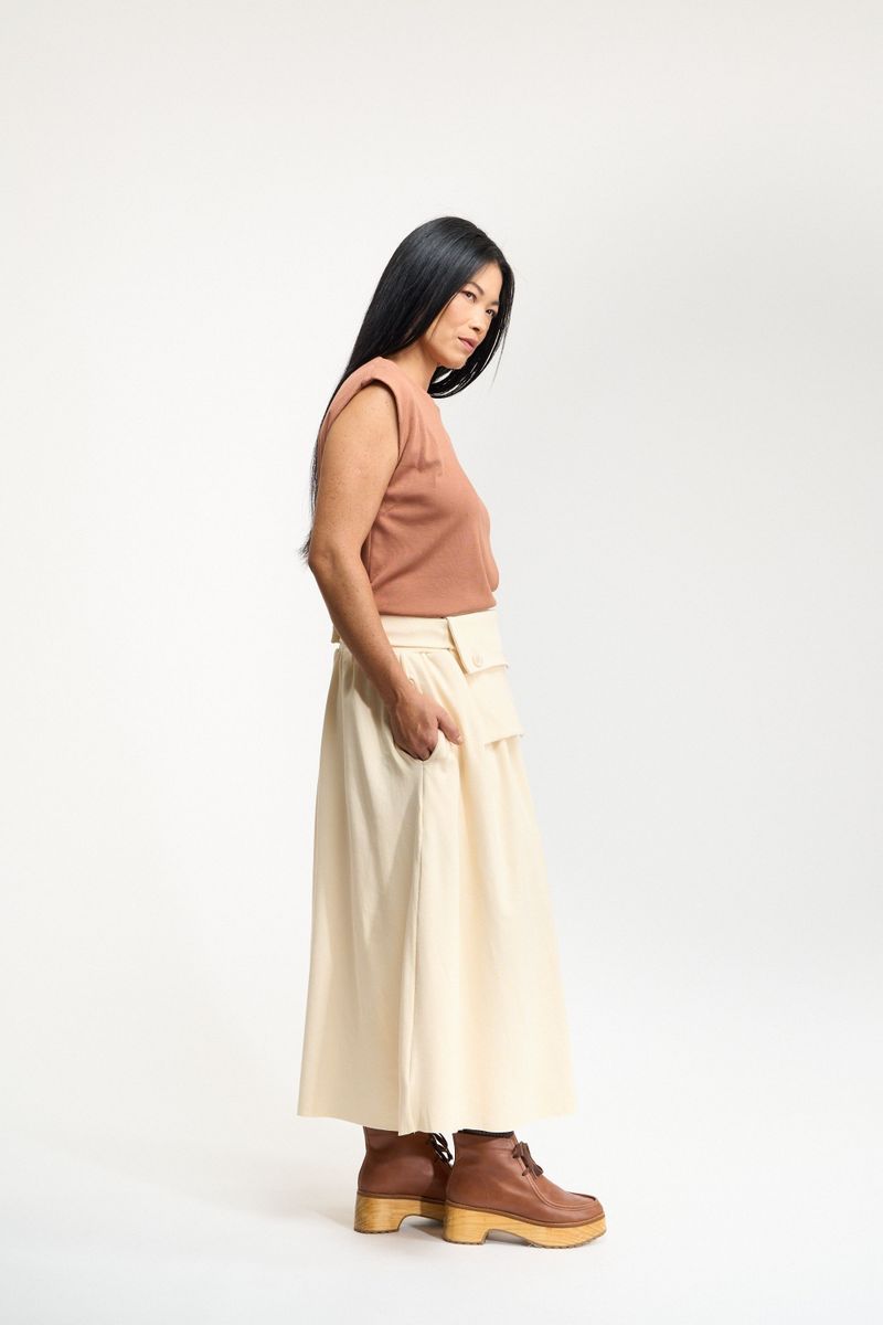 SAIA PREGAS MIDI COM POCHETE - CREME