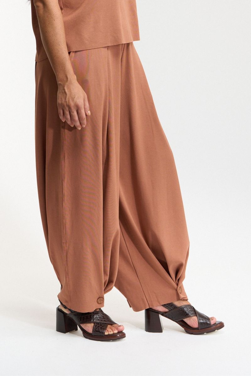 CALÇA ALADIM BOTOES - MOCHA