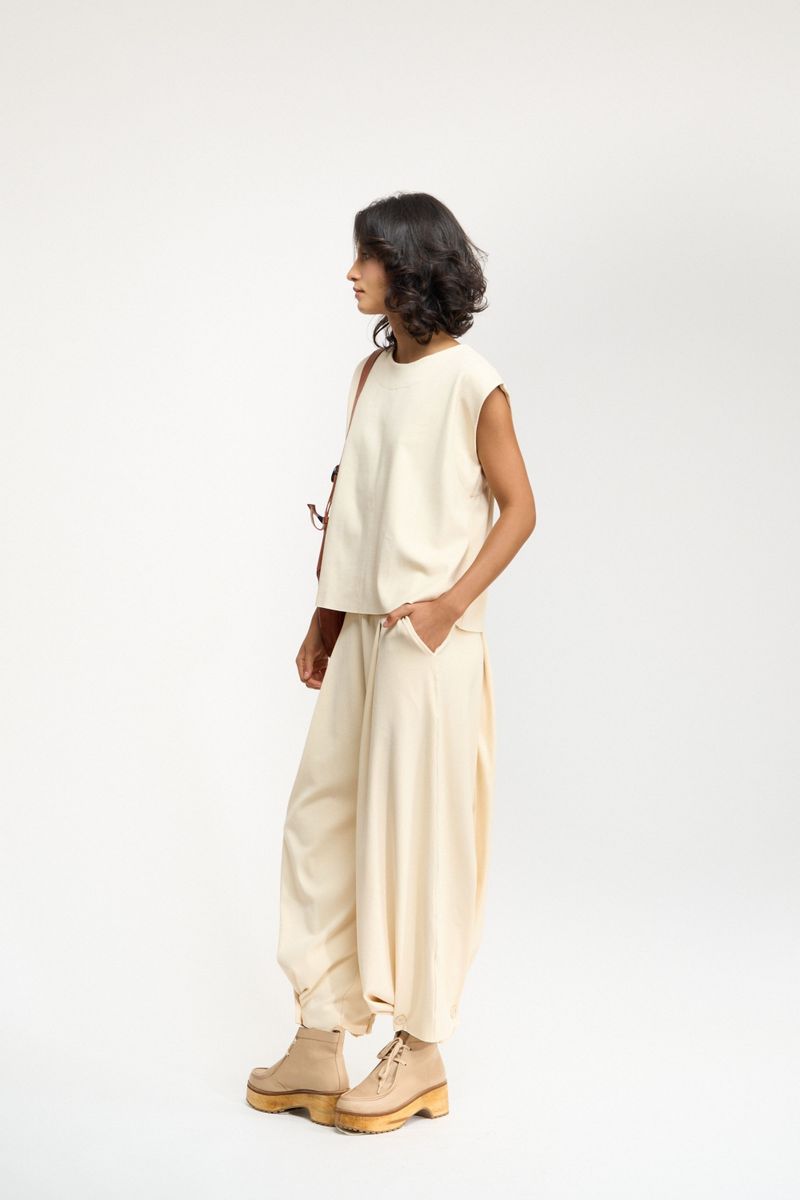 CALÇA ALADIM BOTOES - CREME